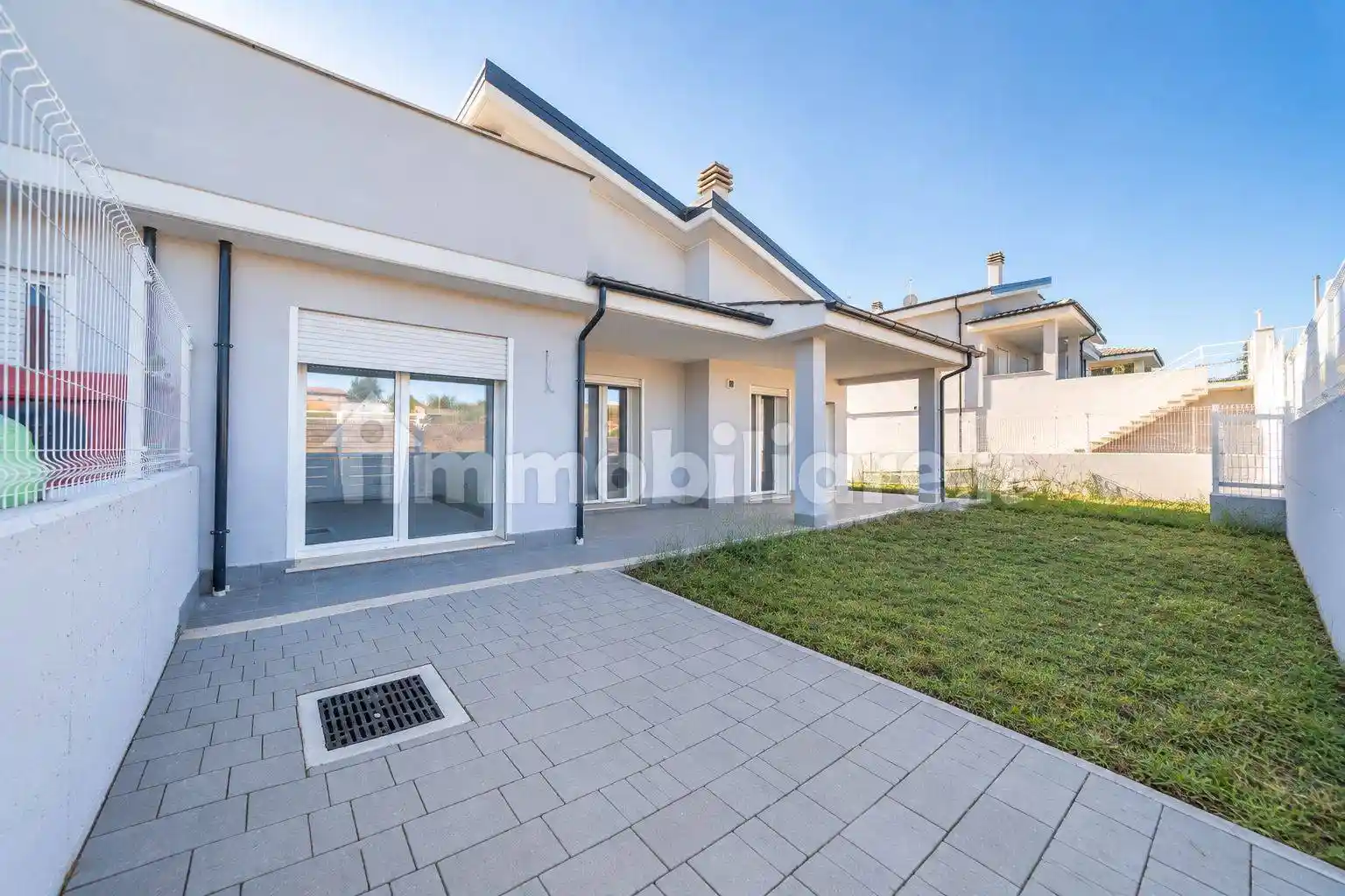 Villa in vendita a Fiumicino