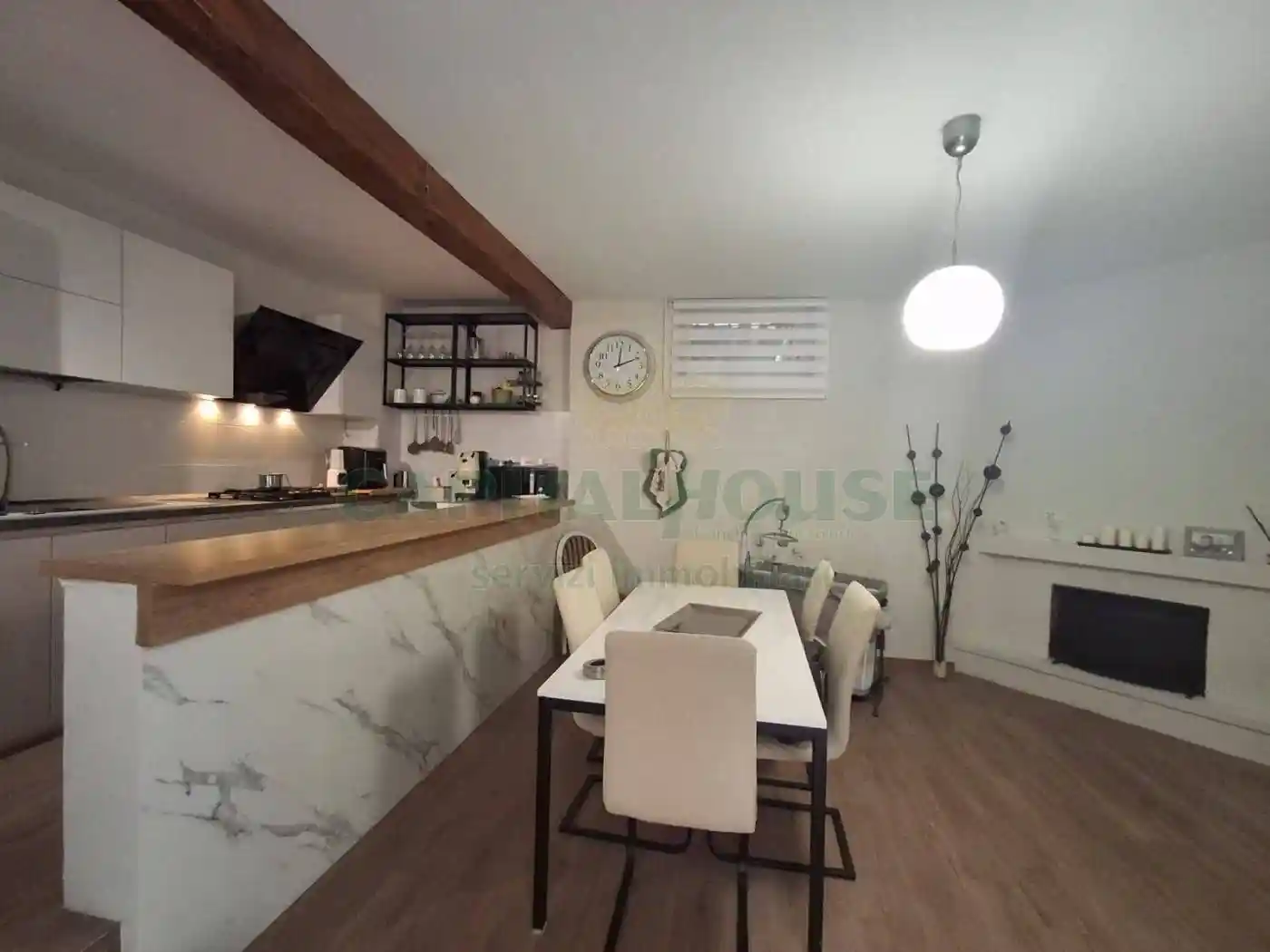 Casa indipendente in vendita a Mercato San Severino
