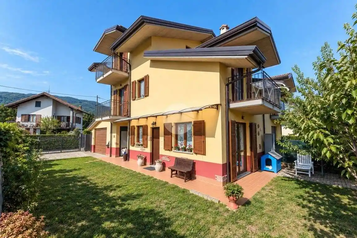 Villa in vendita a Giaveno