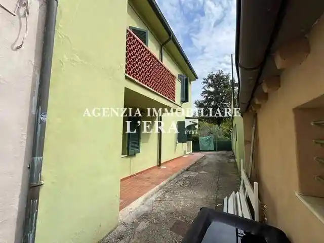 Casa indipendente in vendita a Pontedera