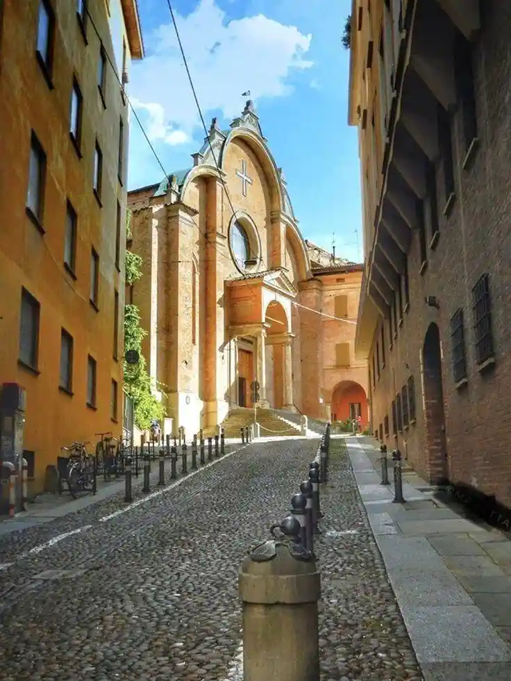 Appartamento in vendita a Bologna