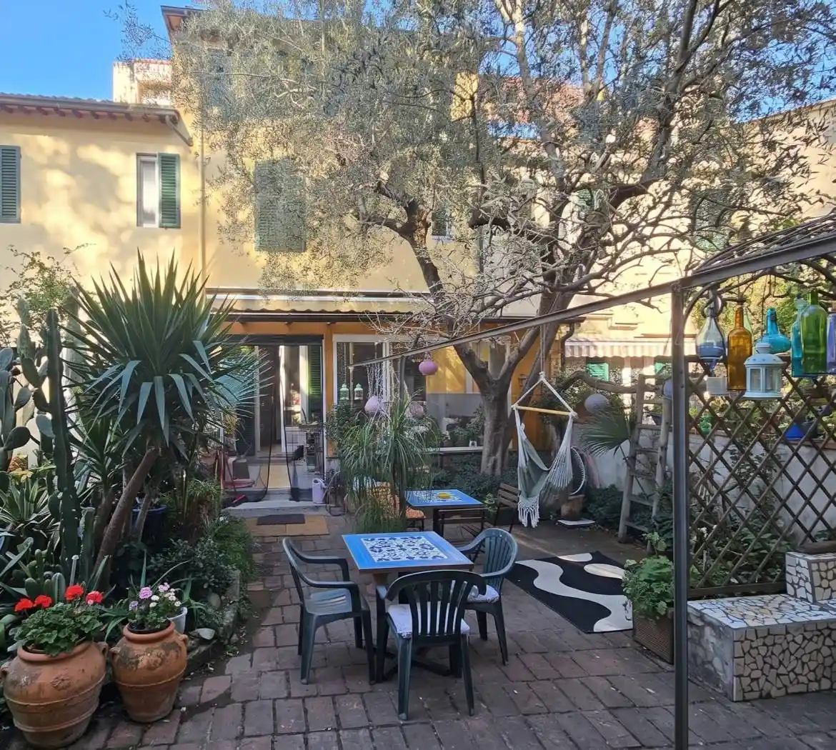 Casa indipendente in vendita a Firenze