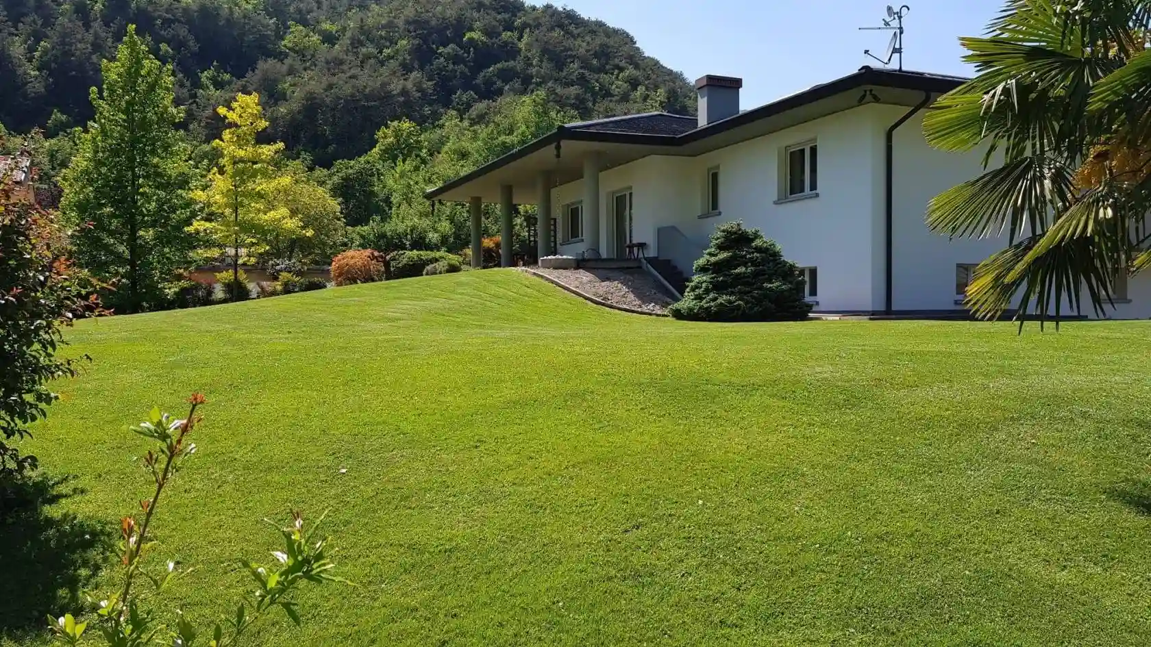 Villa - foto 2