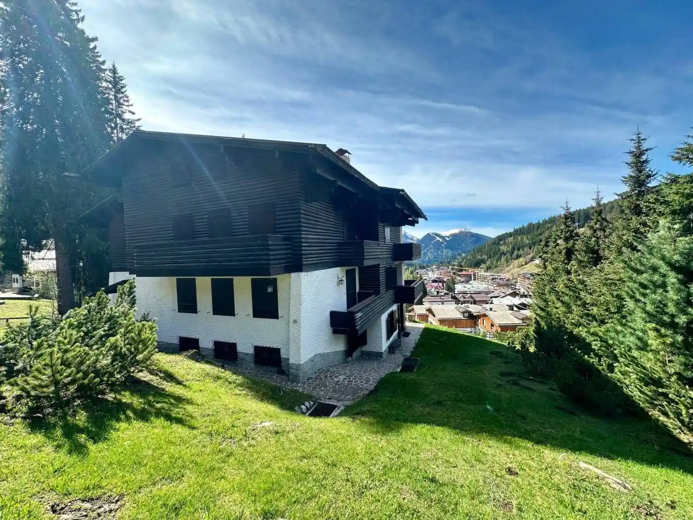 Appartamento in vendita a Pinzolo