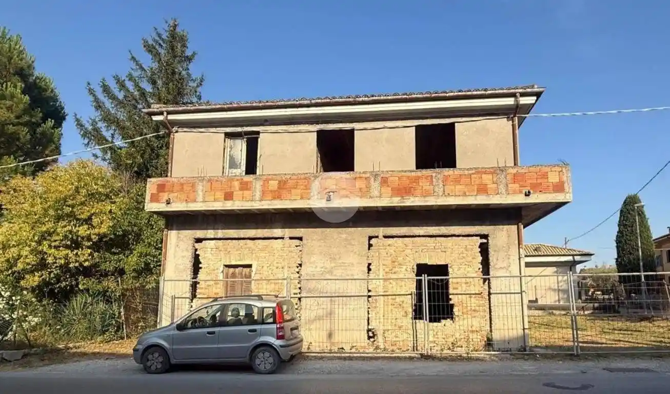 Casa indipendente in vendita a Cartoceto