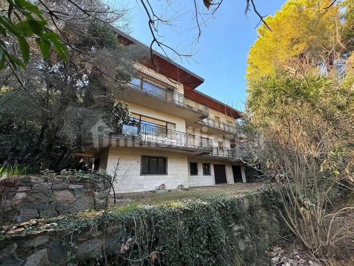 Villa in vendita a Ponte Lambro