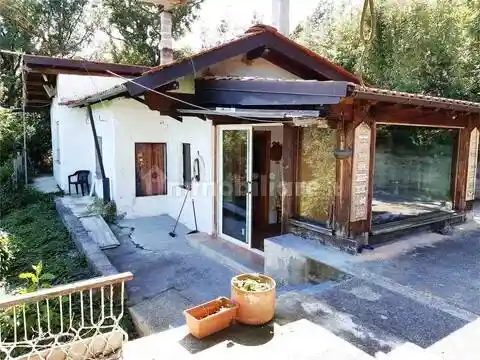Villa in vendita a Cairo Montenotte
