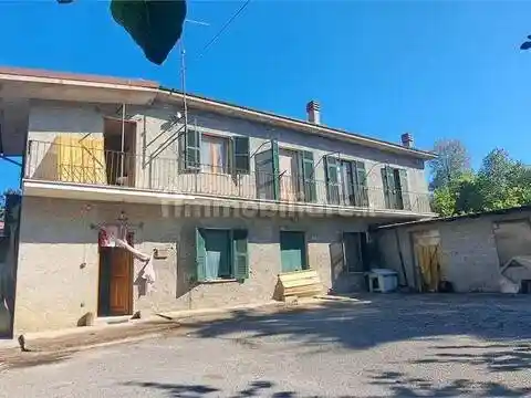 Rustico - Casale in vendita a Roccavignale