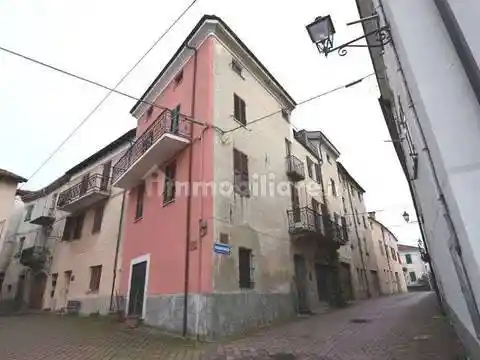 Villa in vendita a Saliceto