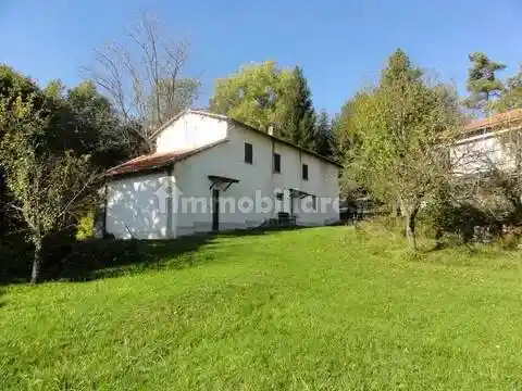 Rustico - Casale in vendita a Dego