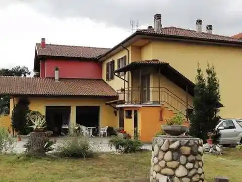 Villa in vendita a Cairo Montenotte