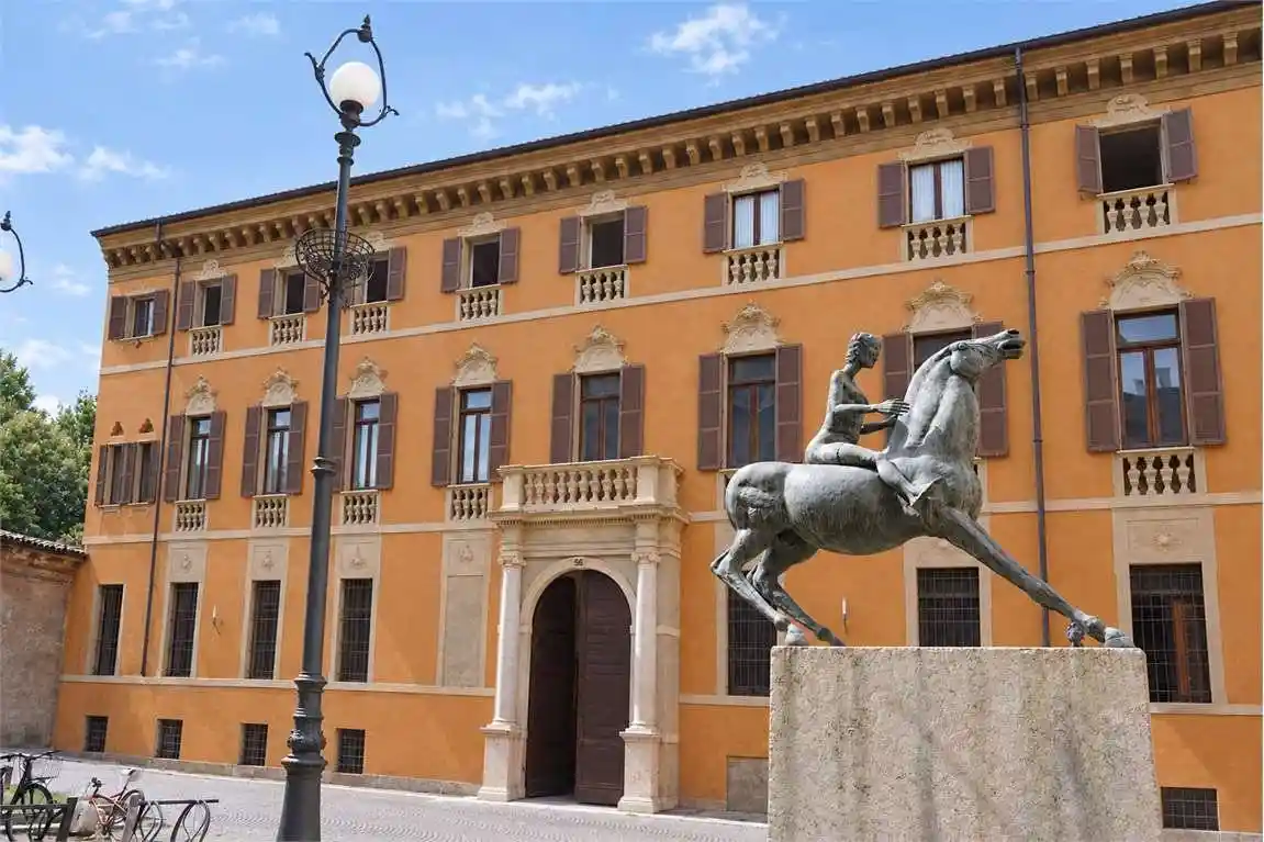 Appartamento in affitto a Piacenza