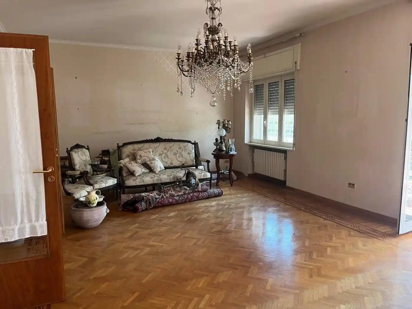 Appartamento in vendita a Napoli