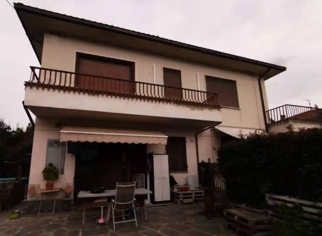 Appartamento in vendita a San Giuliano Terme