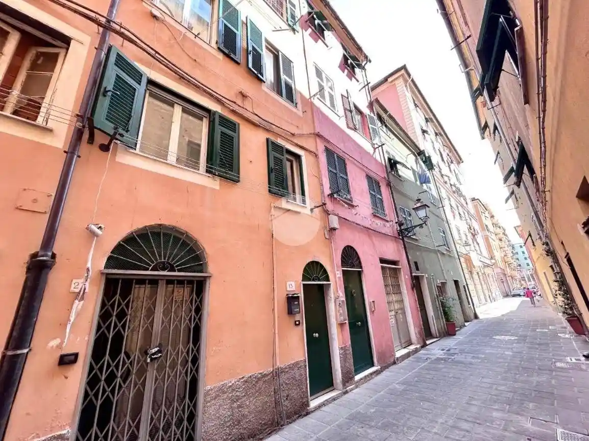 Appartamento in vendita a Genova