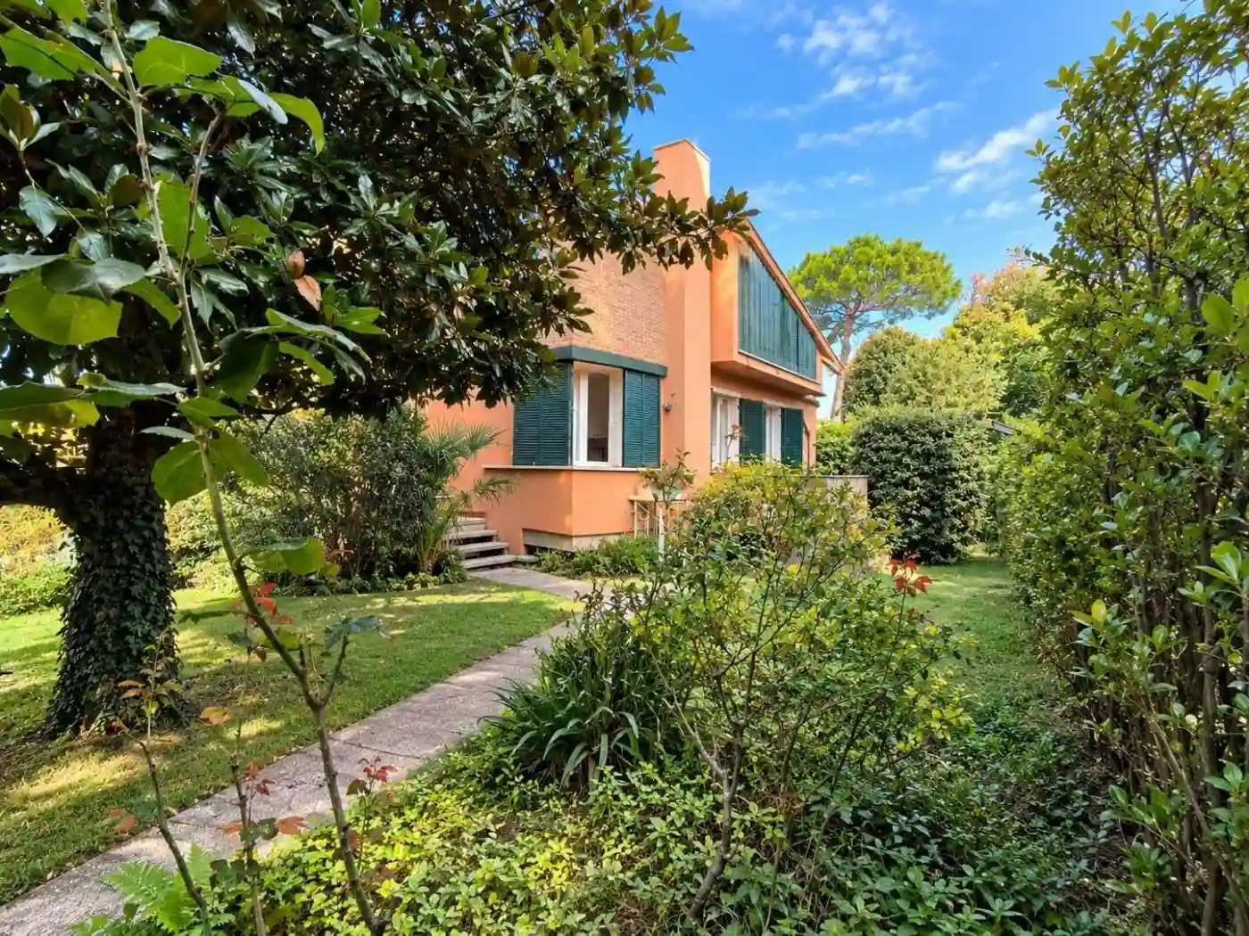 Villa - foto 2