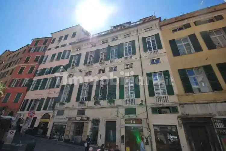 Appartamento in vendita a Genova
