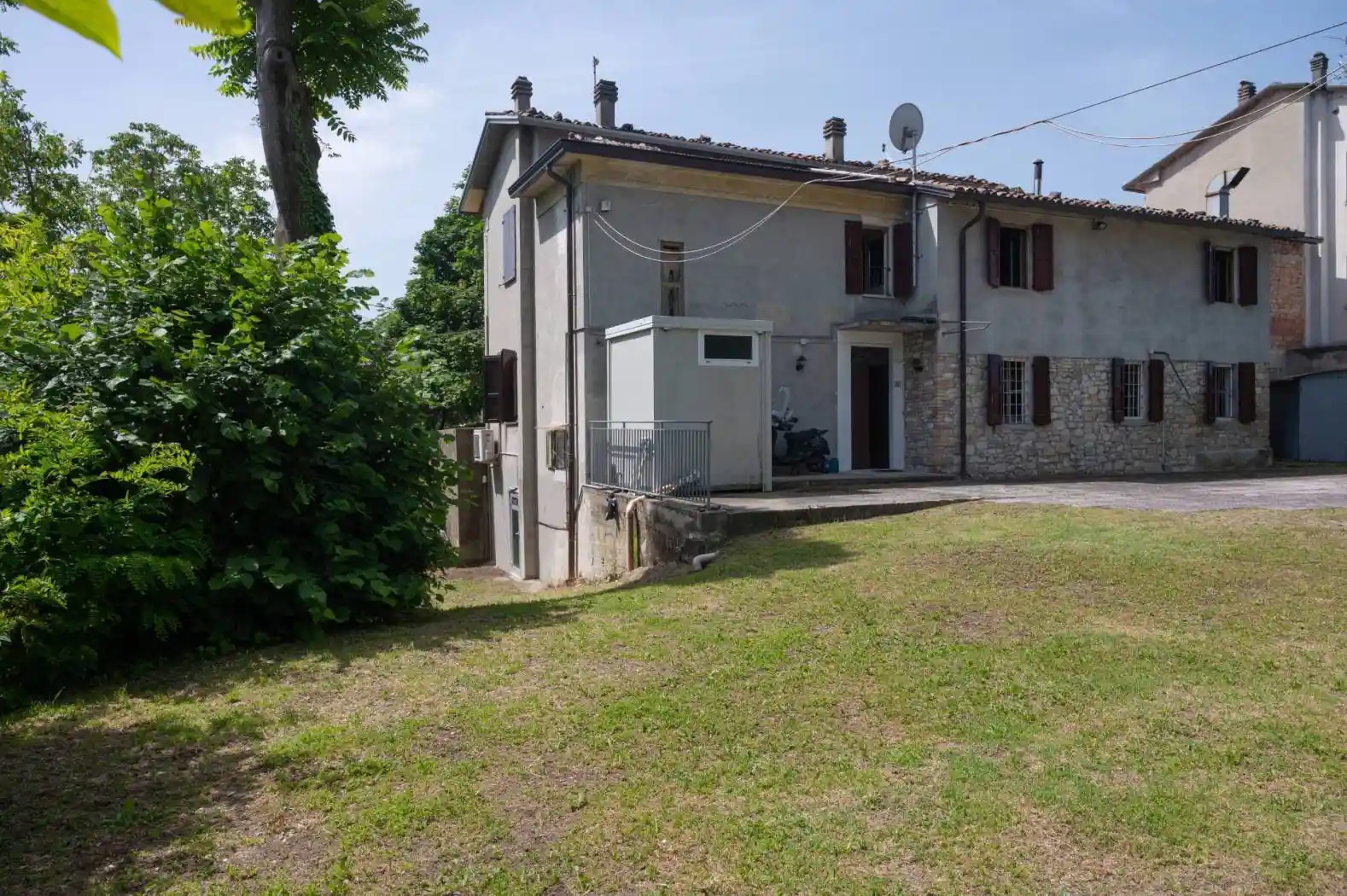 Casa indipendente in vendita a Neviano degli Arduini