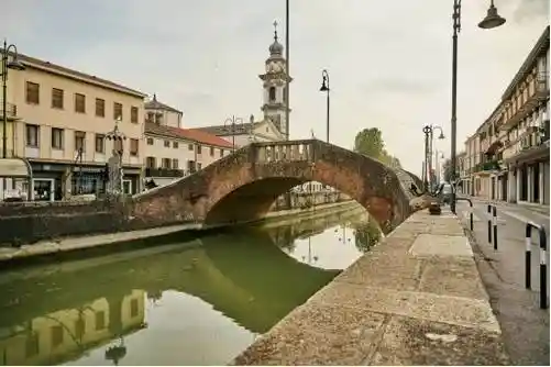 Casa indipendente in vendita a Battaglia Terme