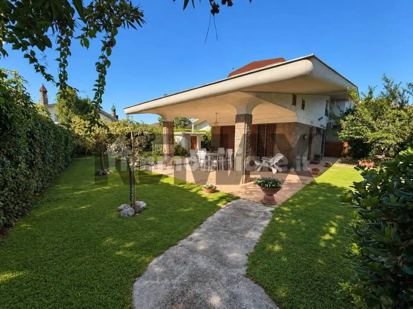 Villa in vendita a Ardea