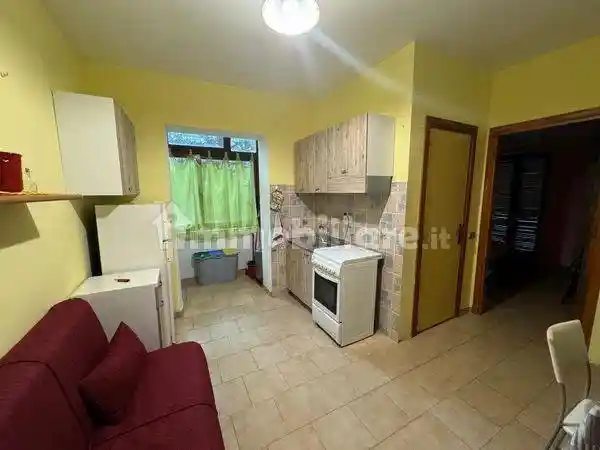 Appartamento in affitto a Stalettì