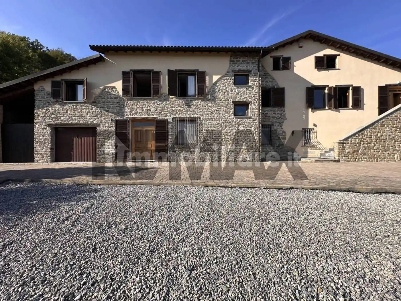 Casa indipendente in vendita a Cairo Montenotte
