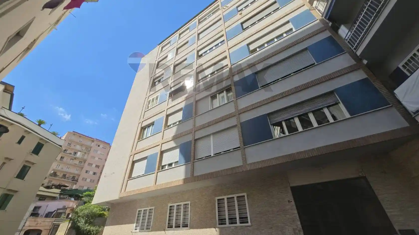 Appartamento in vendita a Napoli
