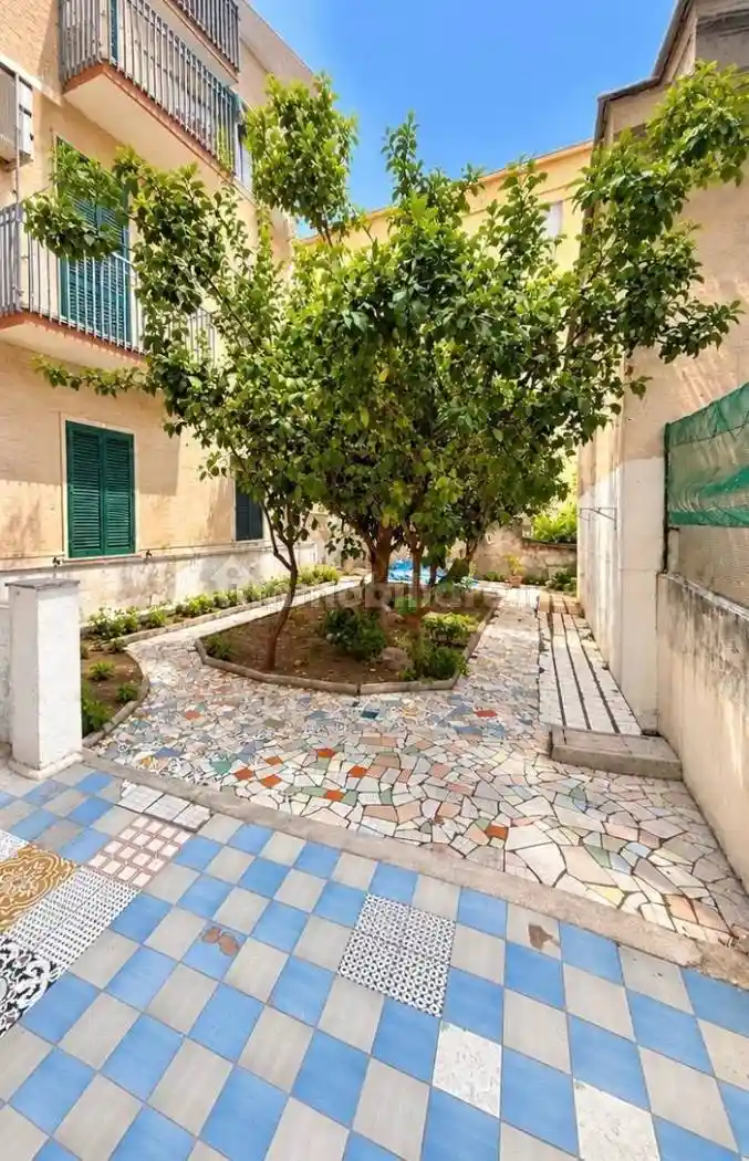 Appartamento in vendita a Salerno