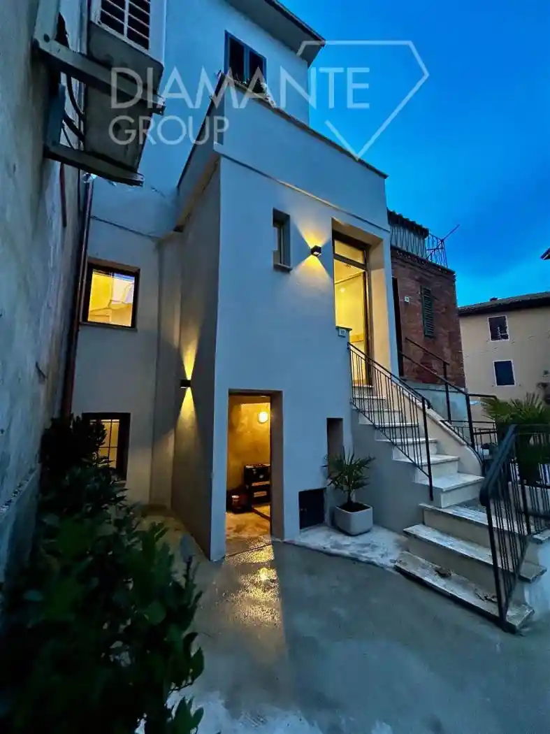 Casa indipendente in vendita a Castiglione del Lago