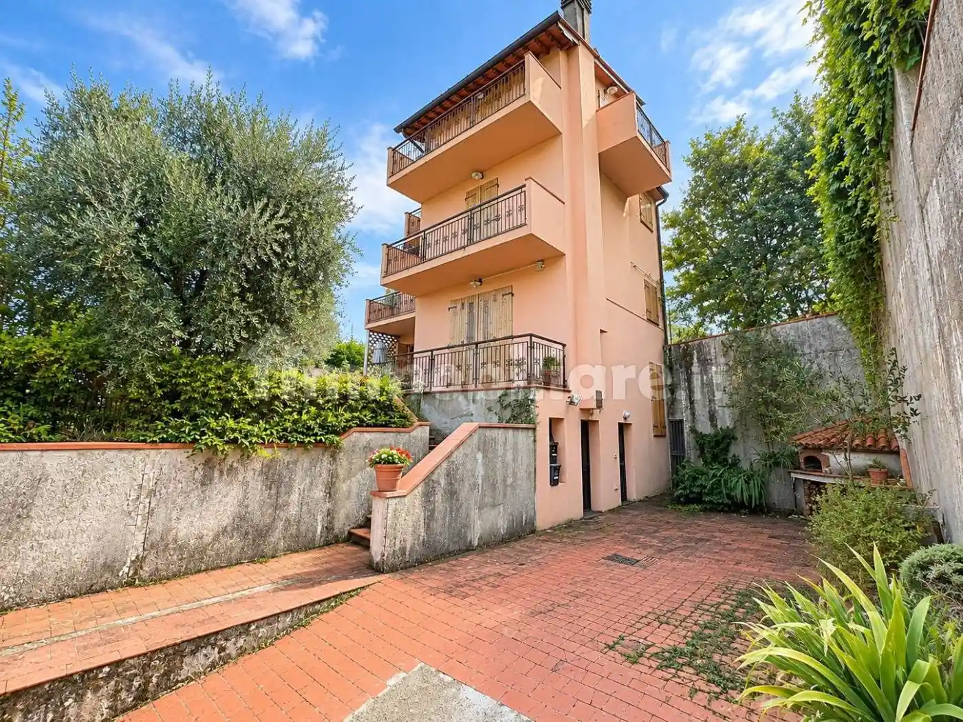 Villa in vendita a Figline e Incisa Valdarno