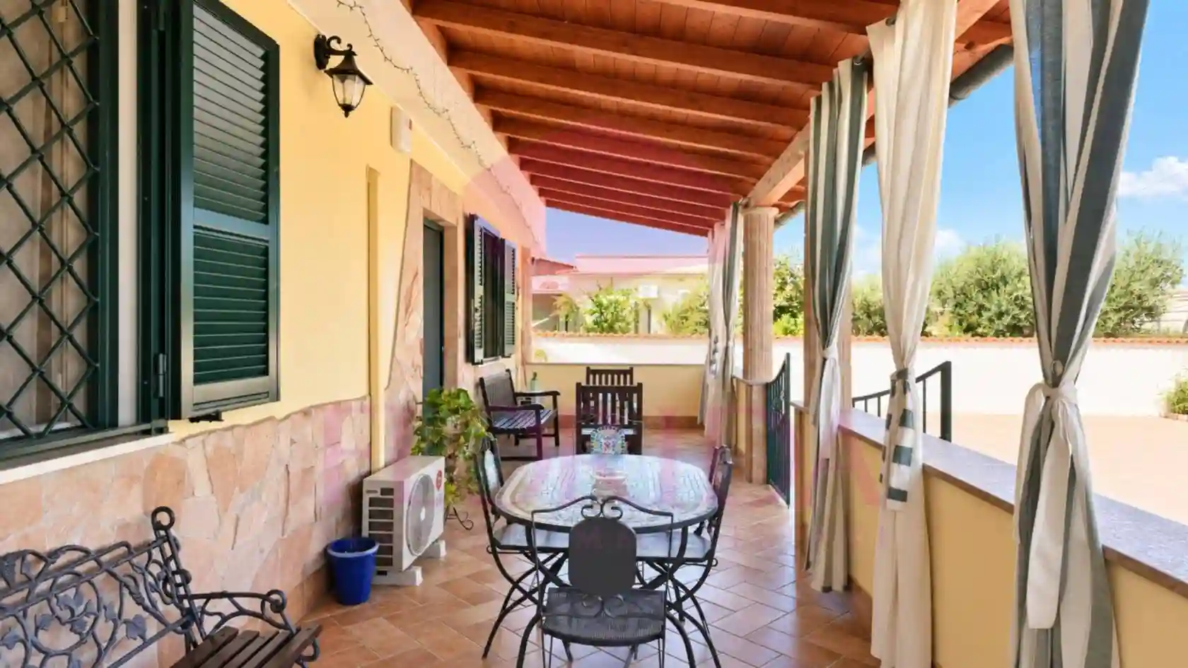 Villa - foto 3