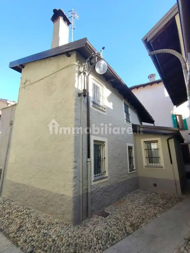 Appartamento in affitto a Verbania