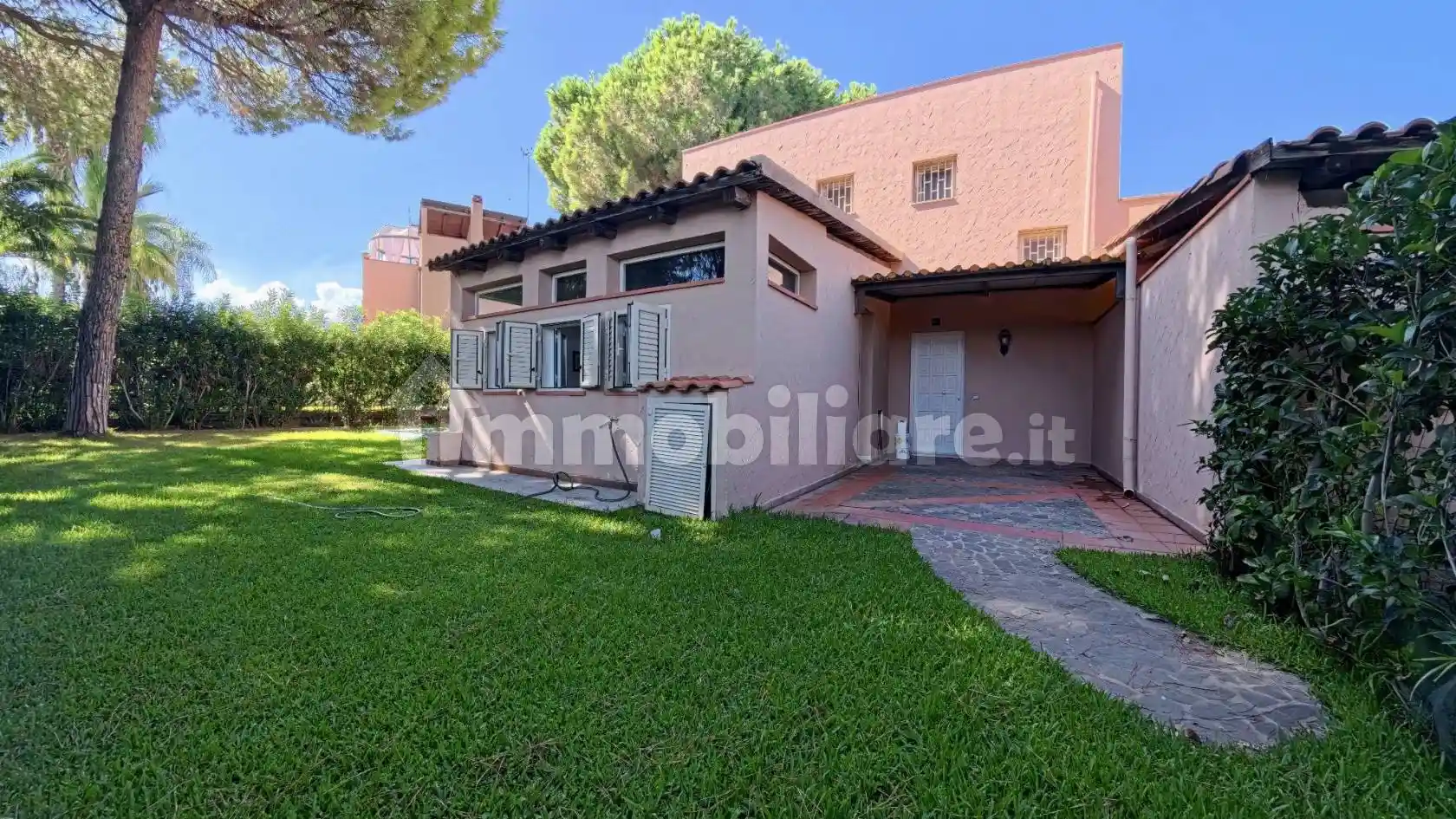 Villa in vendita a Furnari