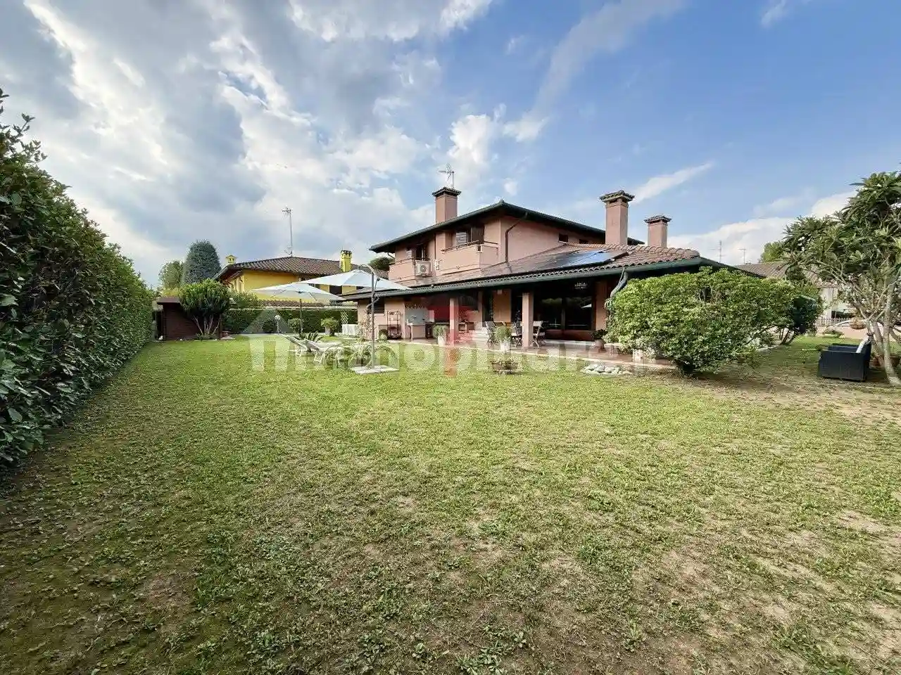 Villa - foto 2