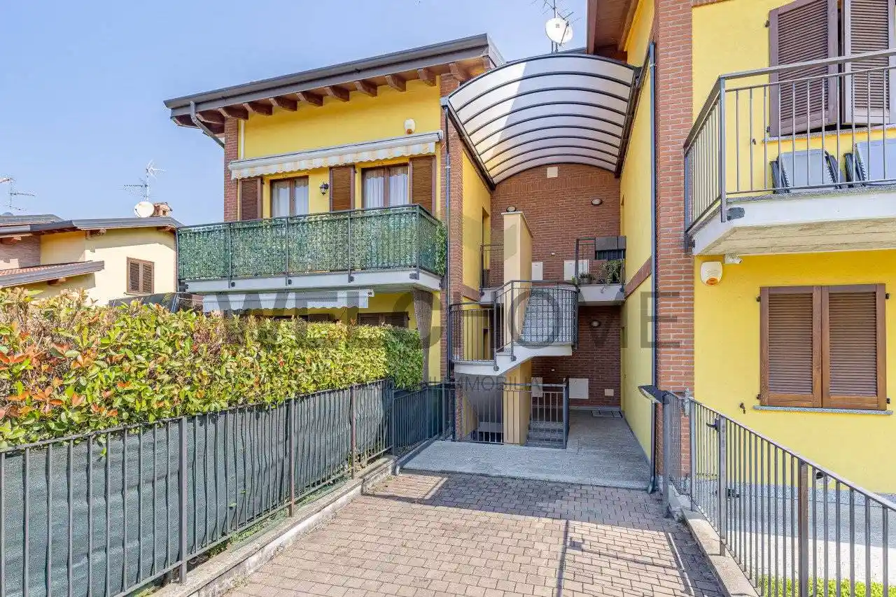 Appartamento in vendita a Cremella