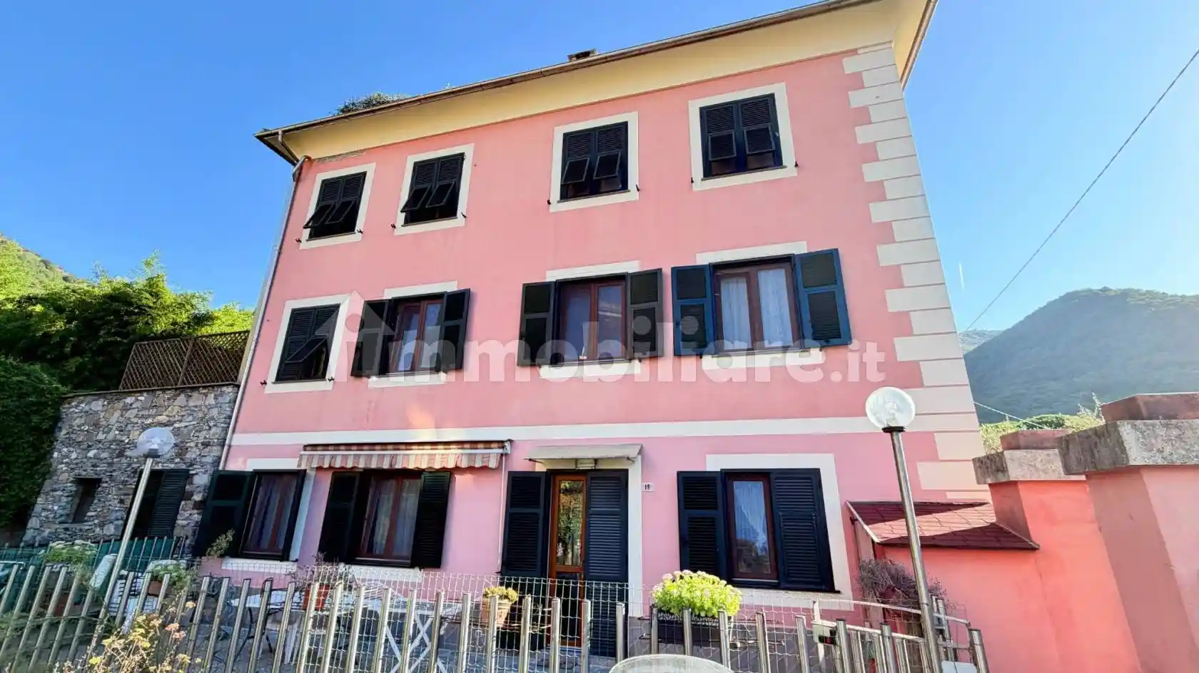 Appartamento in vendita a Genova