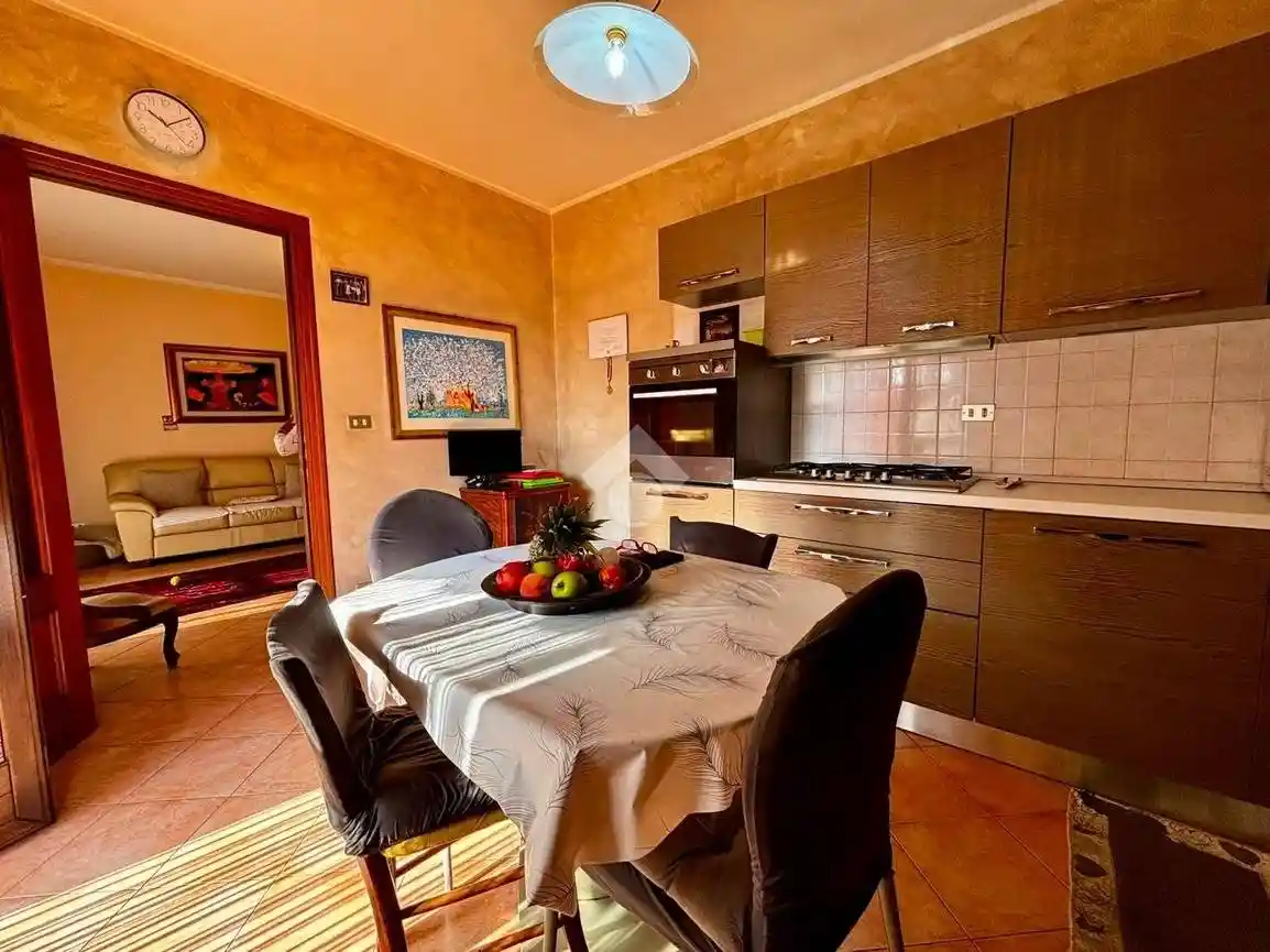 Appartamento in vendita a None