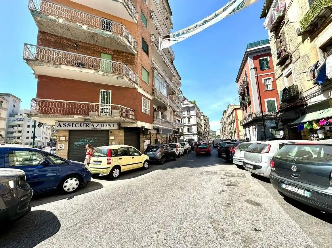 Appartamento in affitto a Napoli