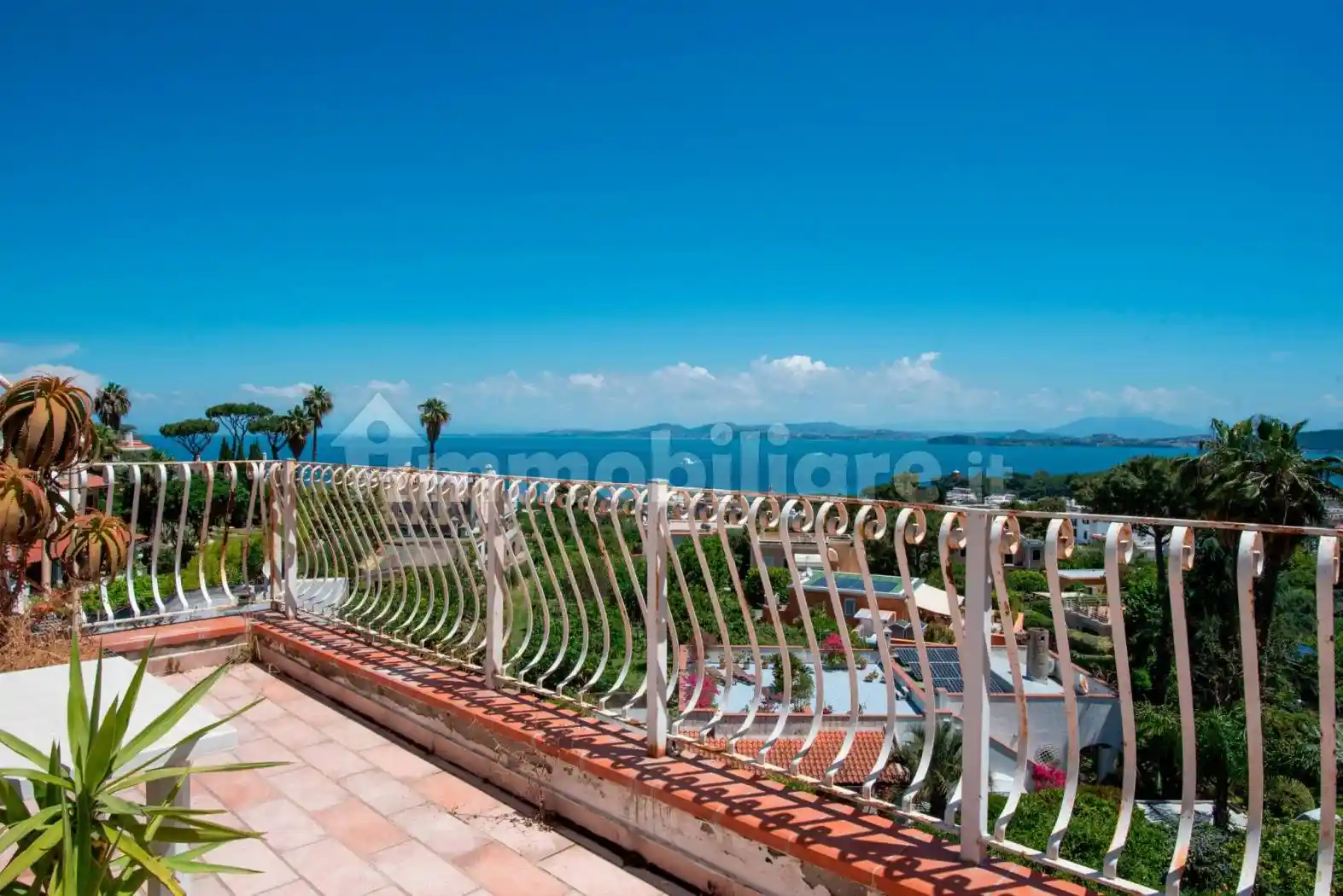 Appartamento in vendita a Ischia