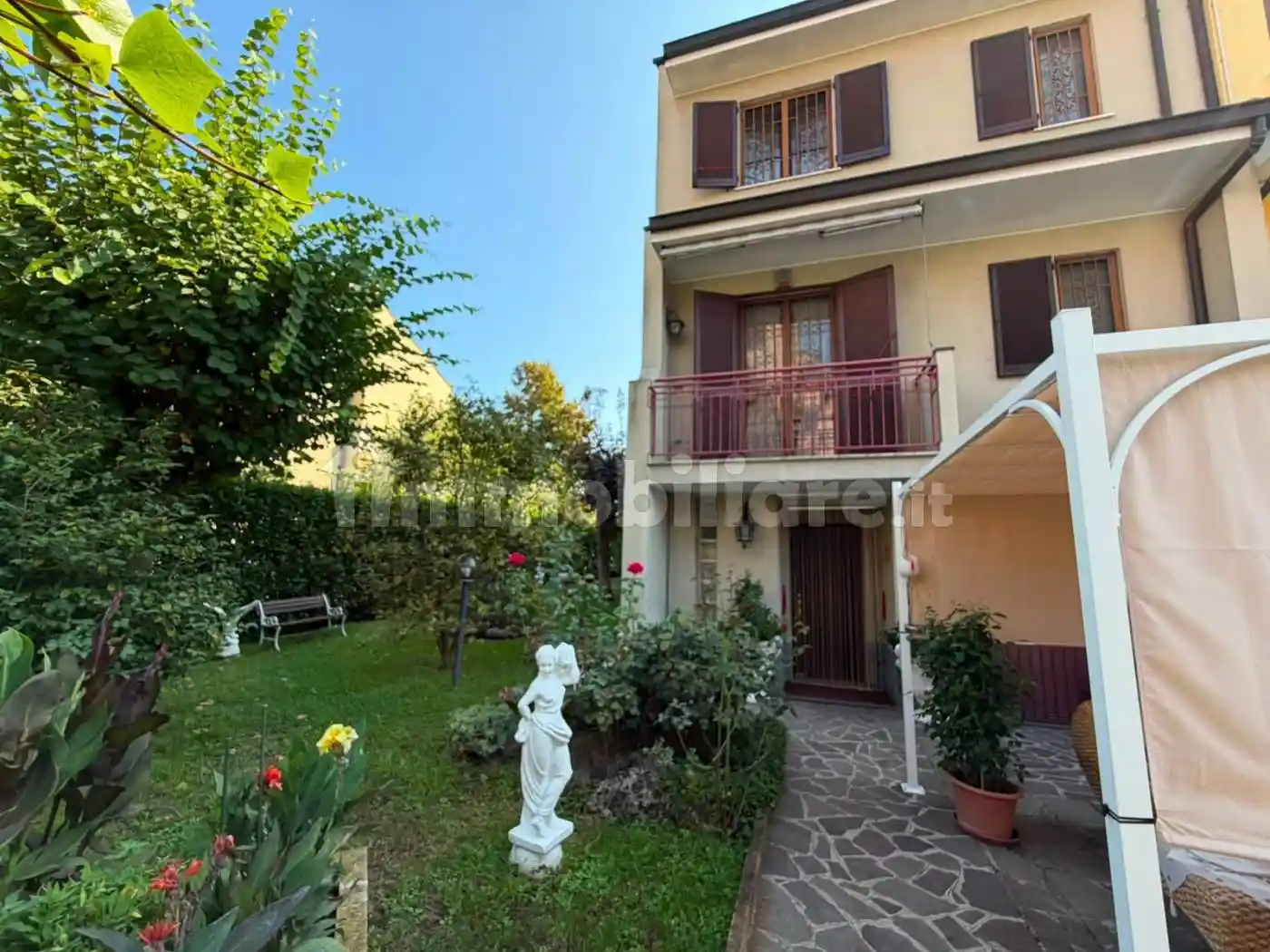 Villetta a schiera in vendita a Peschiera Borromeo