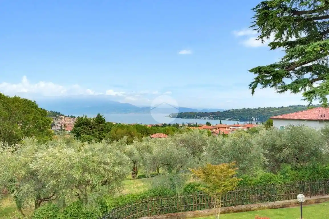 Appartamento in affitto a Salò