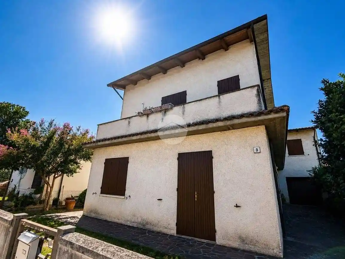 Villa in vendita a Ravenna
