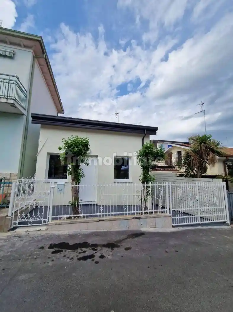 Appartamento in affitto a Riccione