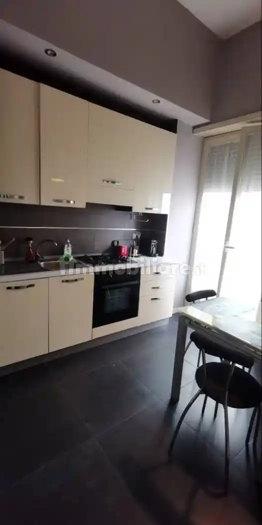 Appartamento in affitto a Napoli