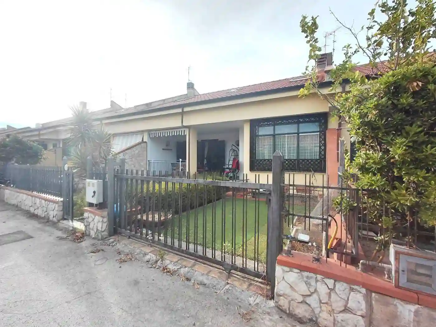 Villa - foto 2