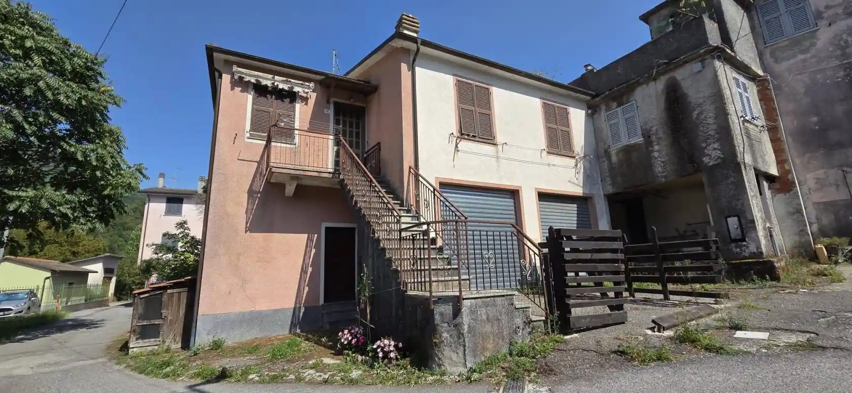 Casa indipendente in vendita a Lumarzo