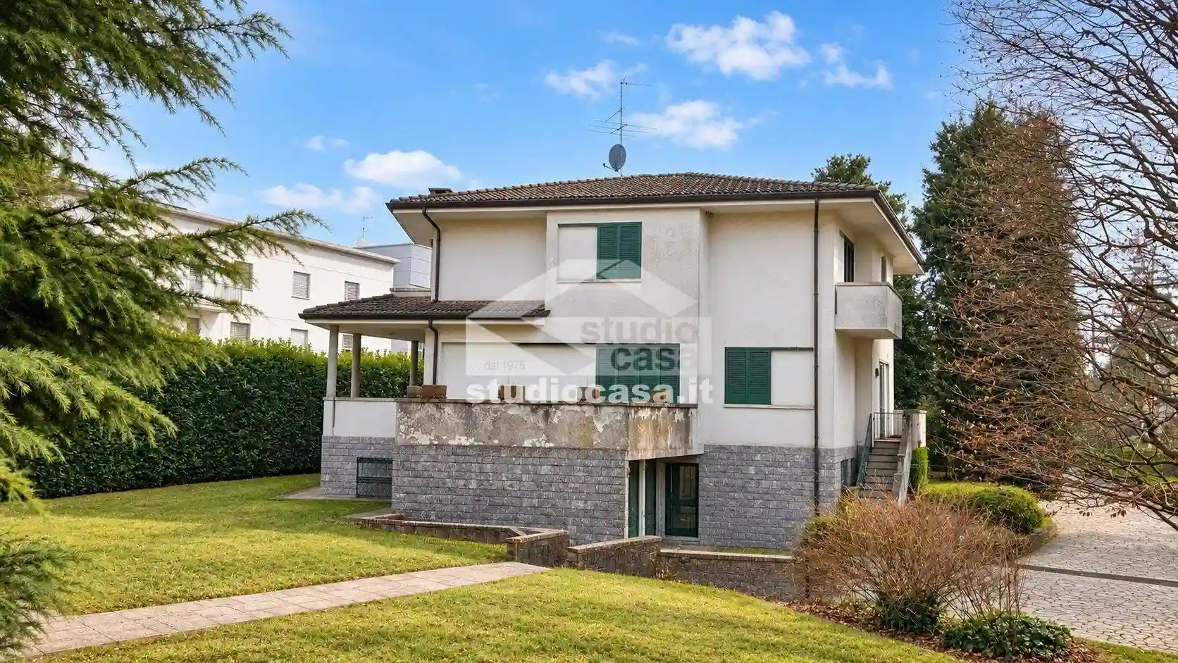 Villa - foto 2