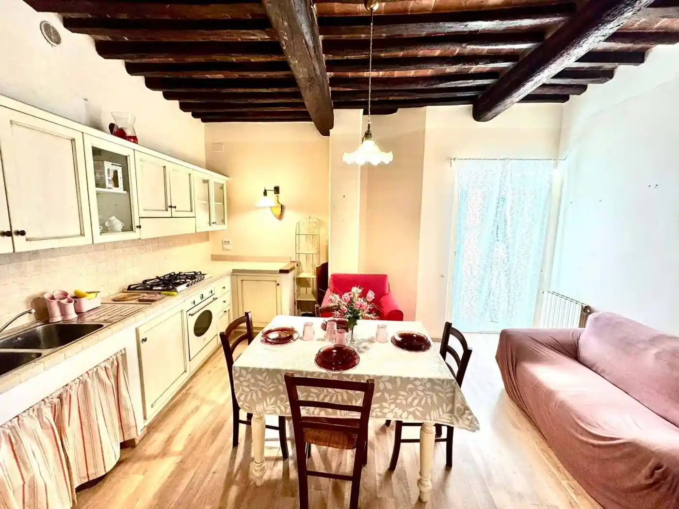 Appartamento in affitto a Cortona