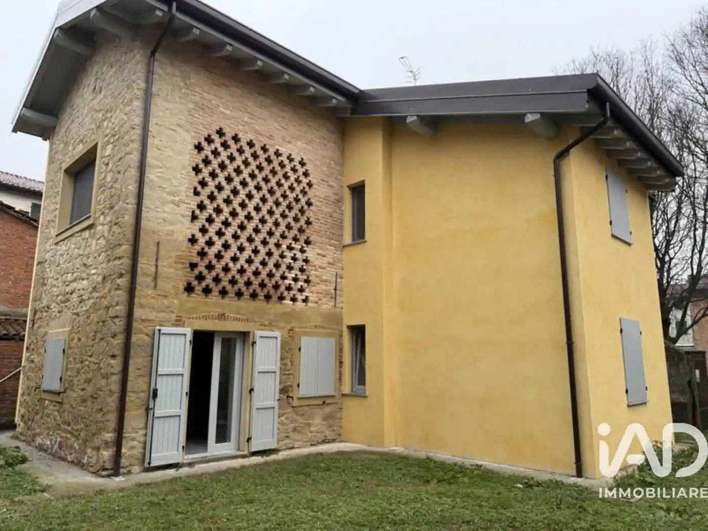 Villa in vendita a Borghetto di Borbera