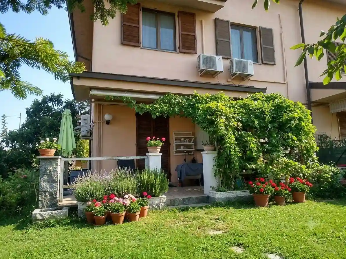 Villetta a schiera - foto 2